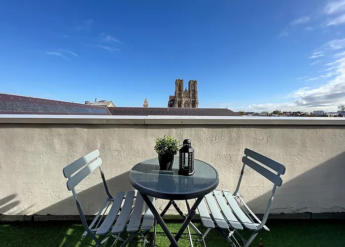 La Terrasse Jadart Vue Cathedrale Reims